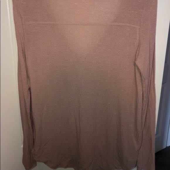 American Eagle Henley - Picture 3 of 3